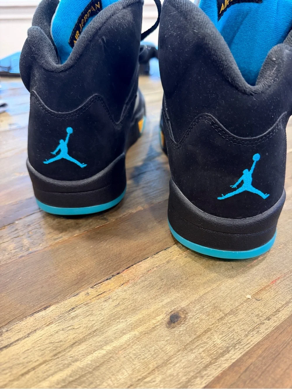 Jordan 5 Retro Aqua - new w/out box. Size 14